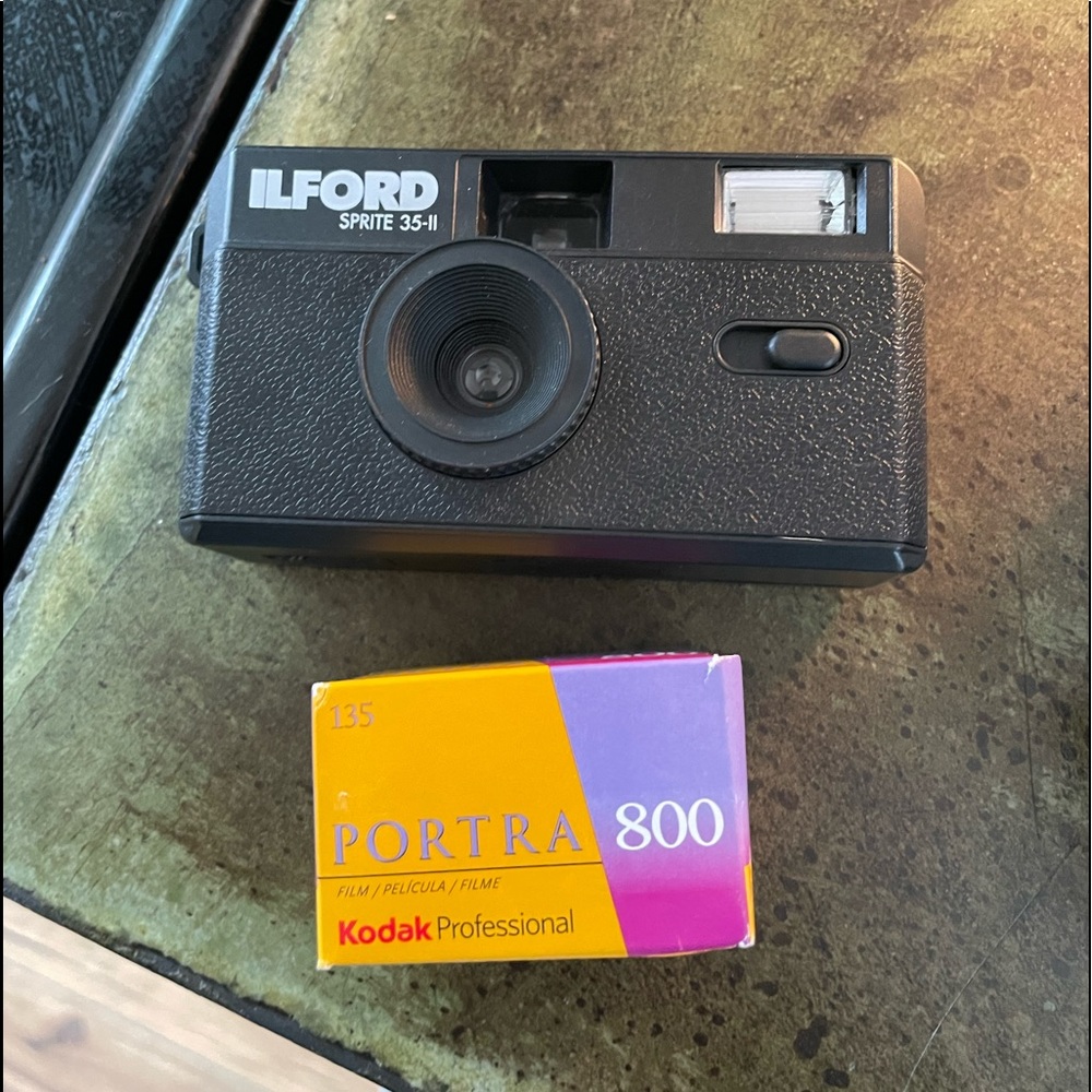 ilford sprite 35-II film camera